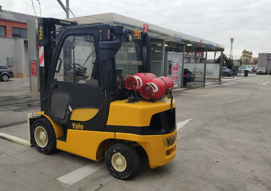 Yale GLP35VX - LPG forklift: picture 2 Yale GLP35VX - LPG forklift: picture 2
