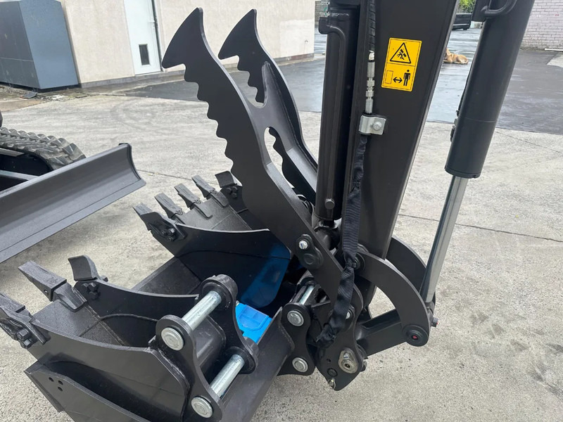 Leasing of Rhinoceros XN35 PRO Rhinoceros XN35 PRO: picture 8 Leasing of Rhinoceros XN35 PRO Rhinoceros XN35 PRO: picture 8