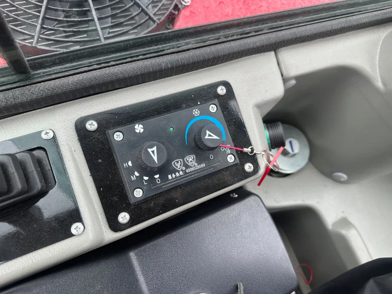 Leasing of Rhinoceros XN35 PRO Rhinoceros XN35 PRO: picture 15 Leasing of Rhinoceros XN35 PRO Rhinoceros XN35 PRO: picture 15