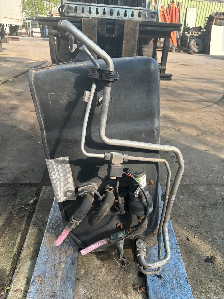 Actros MP4 Verdampfer Klimaanlage (Klimaverdampfer) A9608302160 - Cooling system for Truck: picture 5 Actros MP4 Verdampfer Klimaanlage (Klimaverdampfer) A9608302160 - Cooling system for Truck: picture 5
