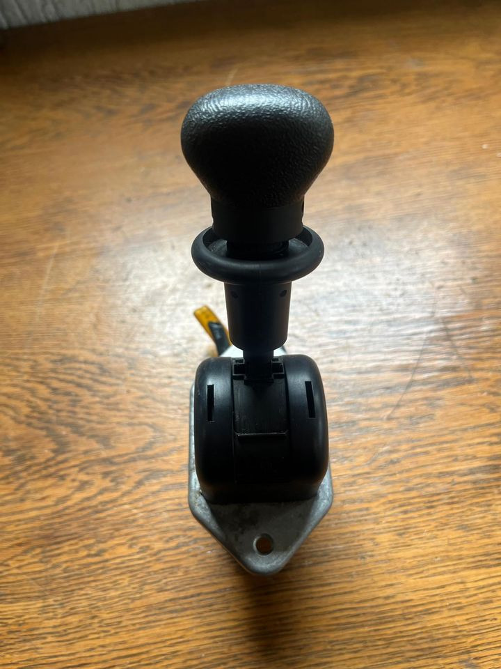 MAN Bremsventil Feststellbremse Handbremsventil 81.52315.6208 - Brake valve for Truck: picture 4 MAN Bremsventil Feststellbremse Handbremsventil 81.52315.6208 - Brake valve for Truck: picture 4