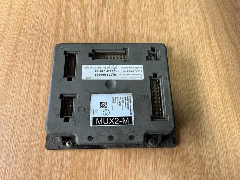 MAN Siemens VDO MUX2-M Steuergerät 88.25935-6599 - ECU for Truck: picture 1 MAN Siemens VDO MUX2-M Steuergerät 88.25935-6599 - ECU for Truck: picture 1
