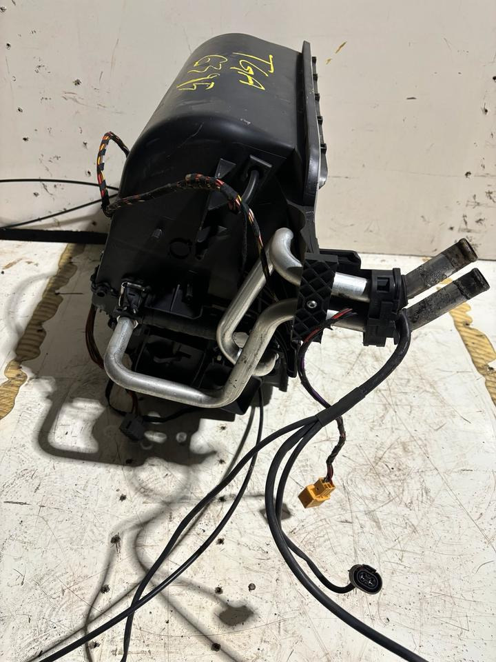 MAN TGA Innenraum Gebläse/Heizung 81.61900.6395 - Fan for Truck: picture 3 MAN TGA Innenraum Gebläse/Heizung 81.61900.6395 - Fan for Truck: picture 3