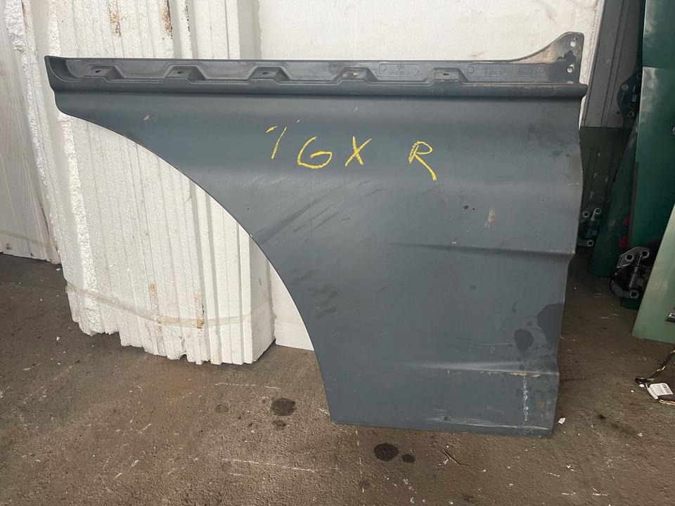 MAN TGX TGA Abdeckung Türverlängerung Rechts - Door and parts for Truck: picture 1 MAN TGX TGA Abdeckung Türverlängerung Rechts - Door and parts for Truck: picture 1