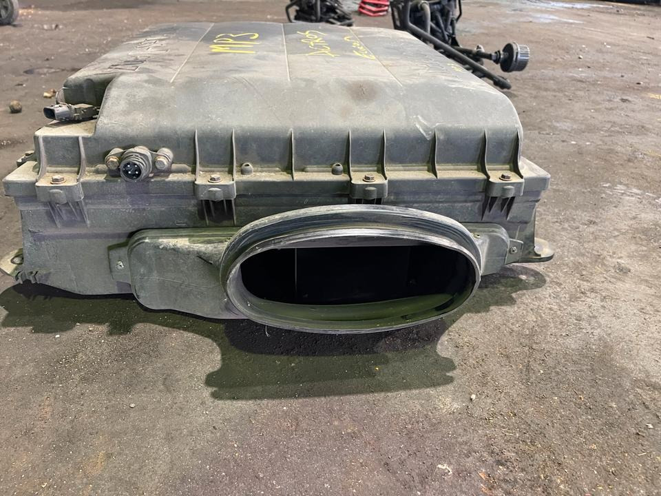 MERCEDES ACTROS MP3 Luftfilter Luftfilterkasten - Air filter for Truck: picture 2 MERCEDES ACTROS MP3 Luftfilter Luftfilterkasten - Air filter for Truck: picture 2