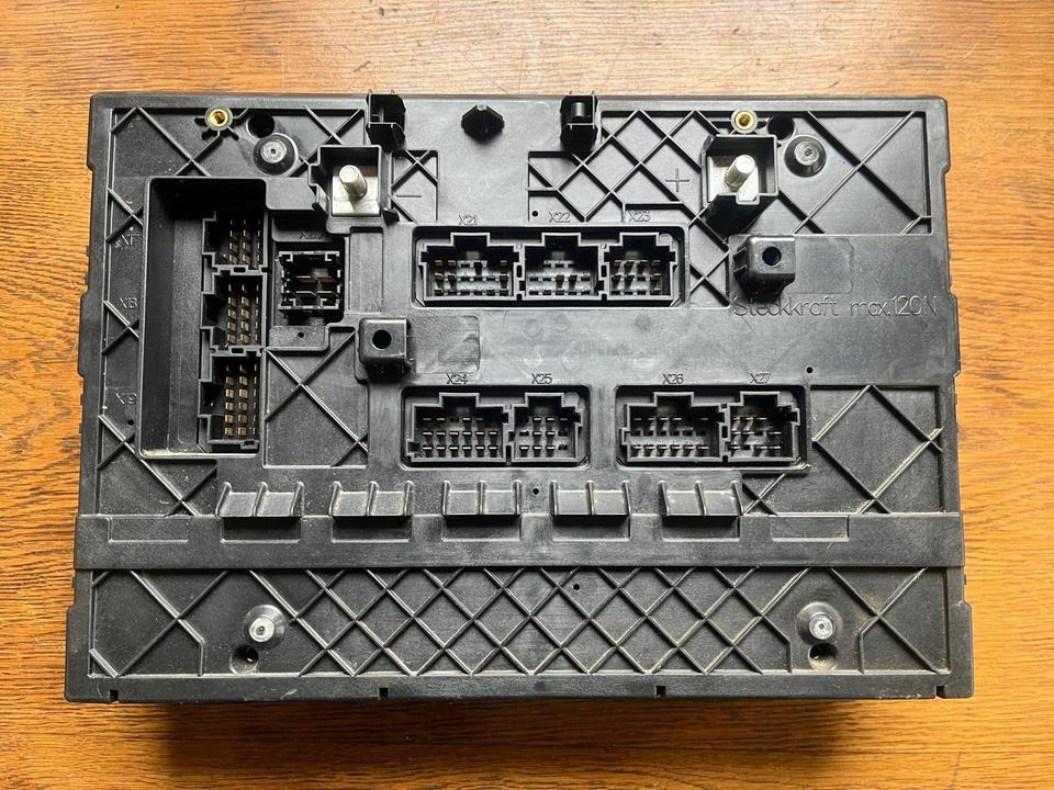Mercedes Actros MP4 SAM Cabin Sicherungskasten A0014465158 - Fuse for Truck: picture 3 Mercedes Actros MP4 SAM Cabin Sicherungskasten A0014465158 - Fuse for Truck: picture 3