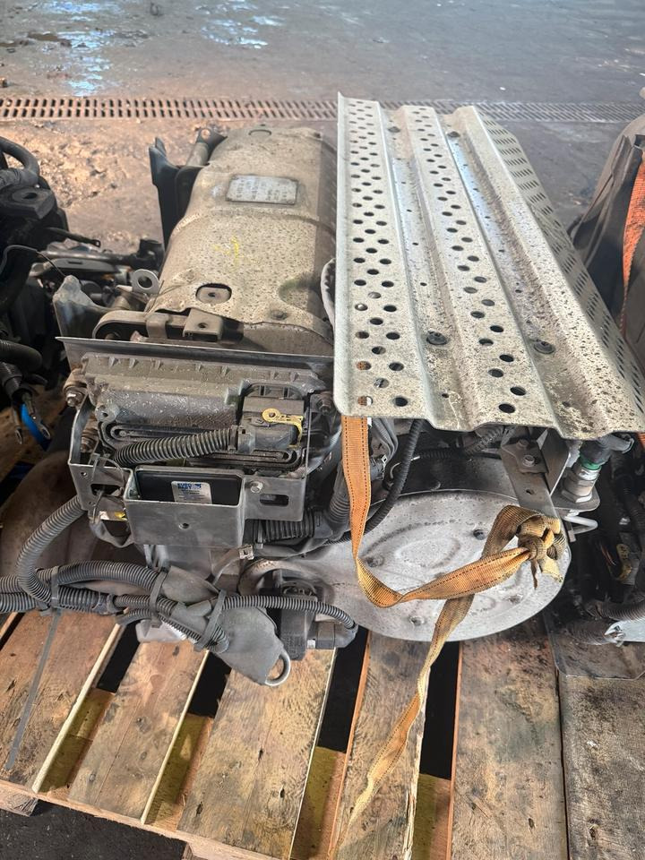 Mercedes Atego 4 EU6 Auspuff Katalysator A0054906812 - Catalytic converter for Truck: picture 4 Mercedes Atego 4 EU6 Auspuff Katalysator A0054906812 - Catalytic converter for Truck: picture 4