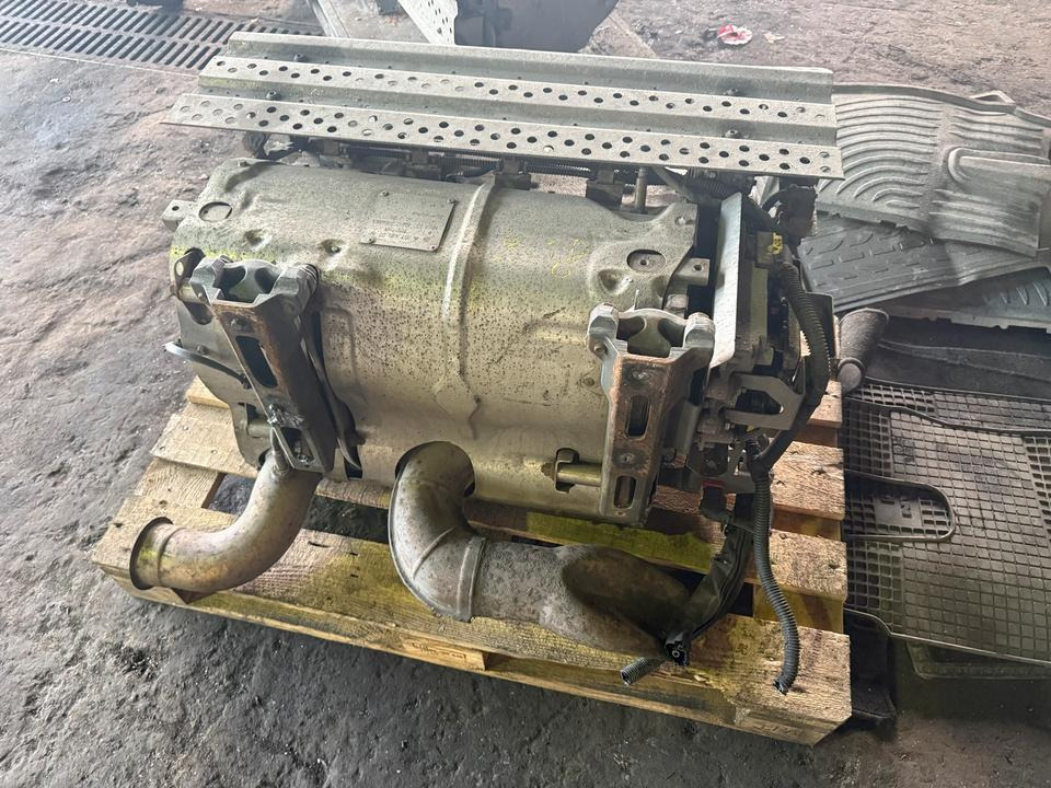 Mercedes Atego 4 EU6 Auspuff Katalysator A0074909712 - Catalytic converter for Truck: picture 4 Mercedes Atego 4 EU6 Auspuff Katalysator A0074909712 - Catalytic converter for Truck: picture 4