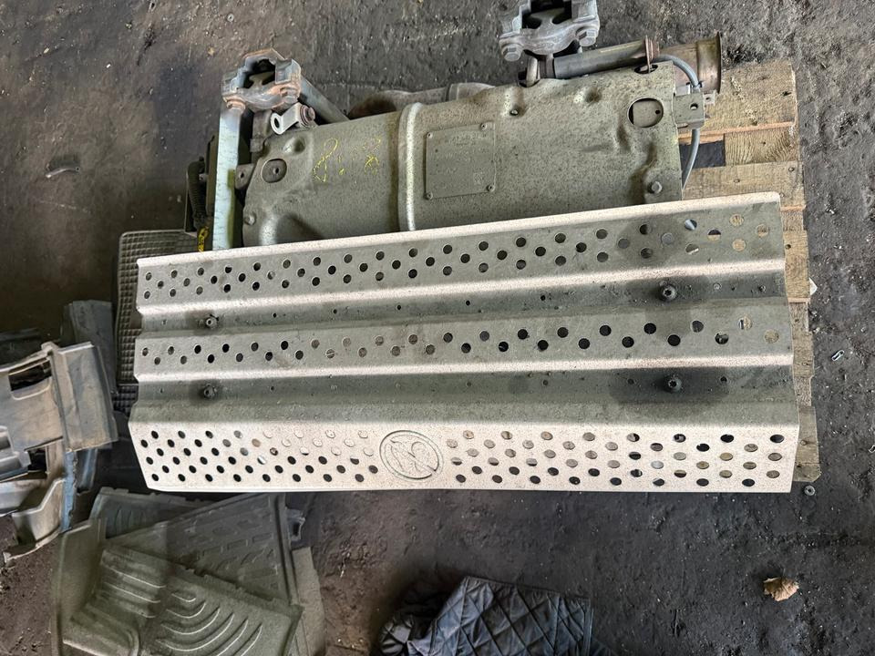 Mercedes Atego 4 EU6 Auspuff Katalysator A0074909712 - Catalytic converter for Truck: picture 3 Mercedes Atego 4 EU6 Auspuff Katalysator A0074909712 - Catalytic converter for Truck: picture 3