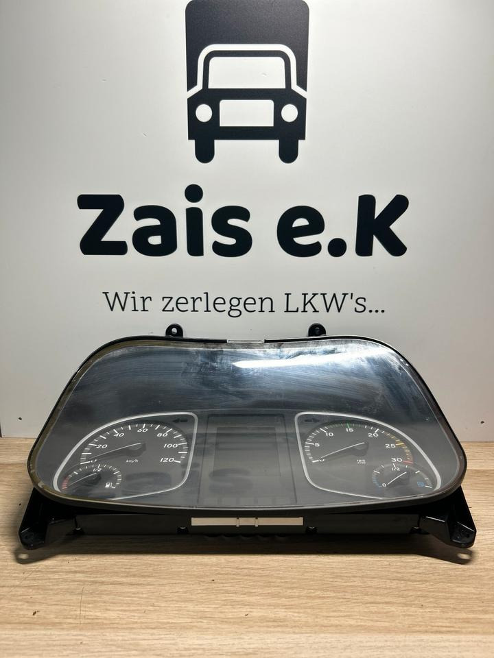 Mercedes Atego 4 EU6 Kombiinstrument A9674463821 - Dashboard: picture 1 Mercedes Atego 4 EU6 Kombiinstrument A9674463821 - Dashboard: picture 1