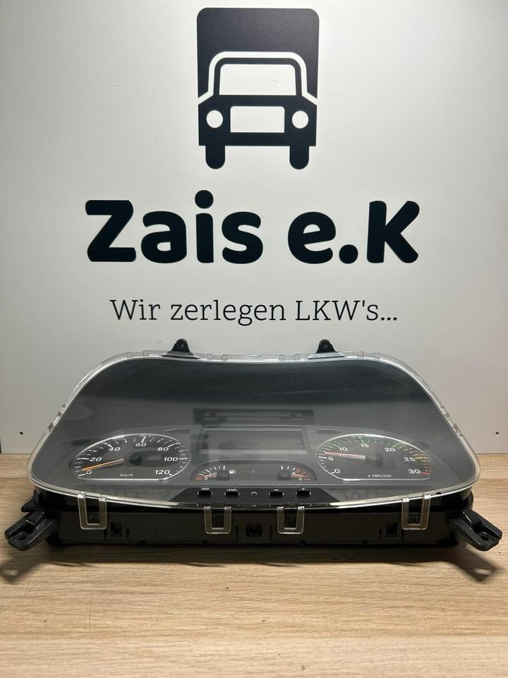 Mercedes Benz Kombiinstrument / Tacho A0054467921 - Dashboard: picture 1 Mercedes Benz Kombiinstrument / Tacho A0054467921 - Dashboard: picture 1