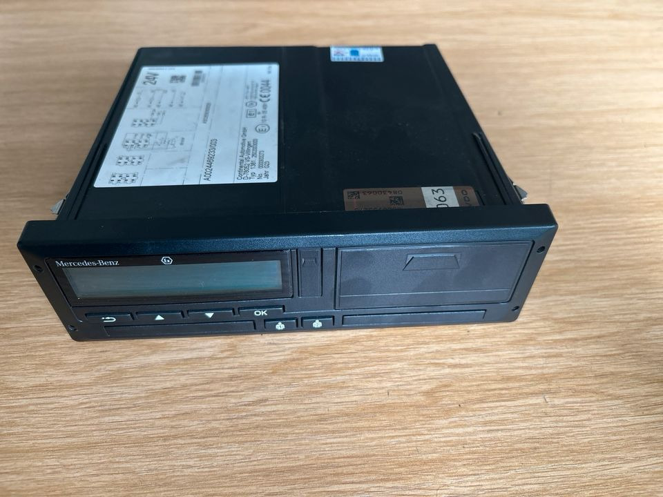 Mercedes-Benz Tachograph A0024469233 - Tachograph for Truck: picture 1 Mercedes-Benz Tachograph A0024469233 - Tachograph for Truck: picture 1