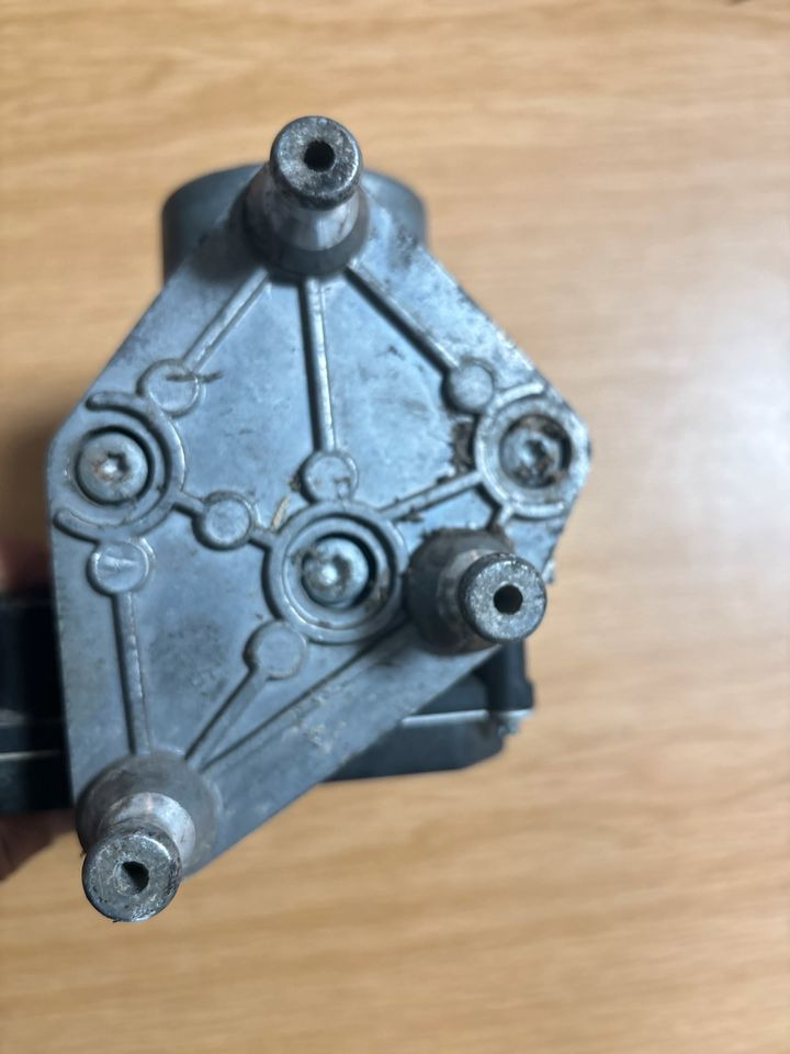 Mercedes Sprinter Hydraulikblock ABS Pumpe 0014462589 - Hydraulics for Truck: picture 3 Mercedes Sprinter Hydraulikblock ABS Pumpe 0014462589 - Hydraulics for Truck: picture 3