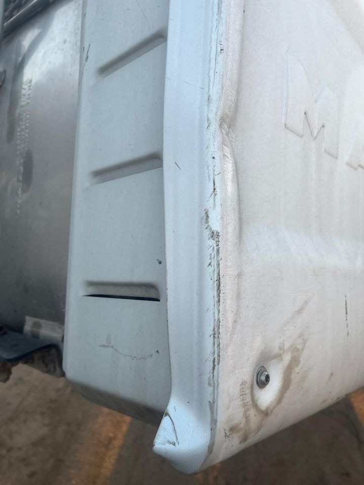 MAN TGS EU6 Katalysator / Auspuff 81151036115 - Spare parts: picture 4 MAN TGS EU6 Katalysator / Auspuff 81151036115 - Spare parts: picture 4