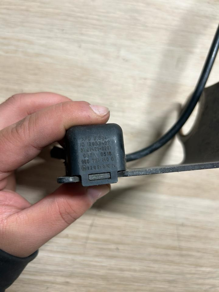 MAN TGX Drucksensor 81.27421-0291 - Spare parts: picture 3 MAN TGX Drucksensor 81.27421-0291 - Spare parts: picture 3