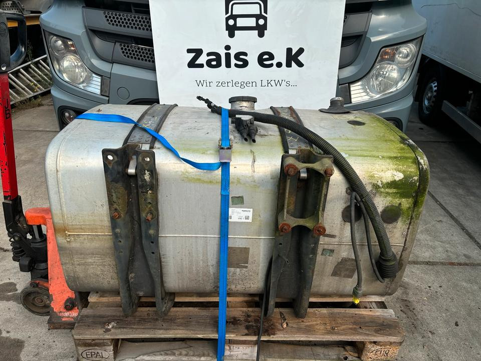 MAN TGX Tank Dieseltank Ca. 320 Lit + Adblue Ca. 75 Lit ETN24 - Spare parts: picture 5 MAN TGX Tank Dieseltank Ca. 320 Lit + Adblue Ca. 75 Lit ETN24 - Spare parts: picture 5