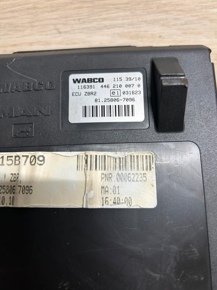 MAN WABCO Elektronik ECU ZBR 2 Steuergerät 81.25806-7096 - Spare parts: picture 4 MAN WABCO Elektronik ECU ZBR 2 Steuergerät 81.25806-7096 - Spare parts: picture 4