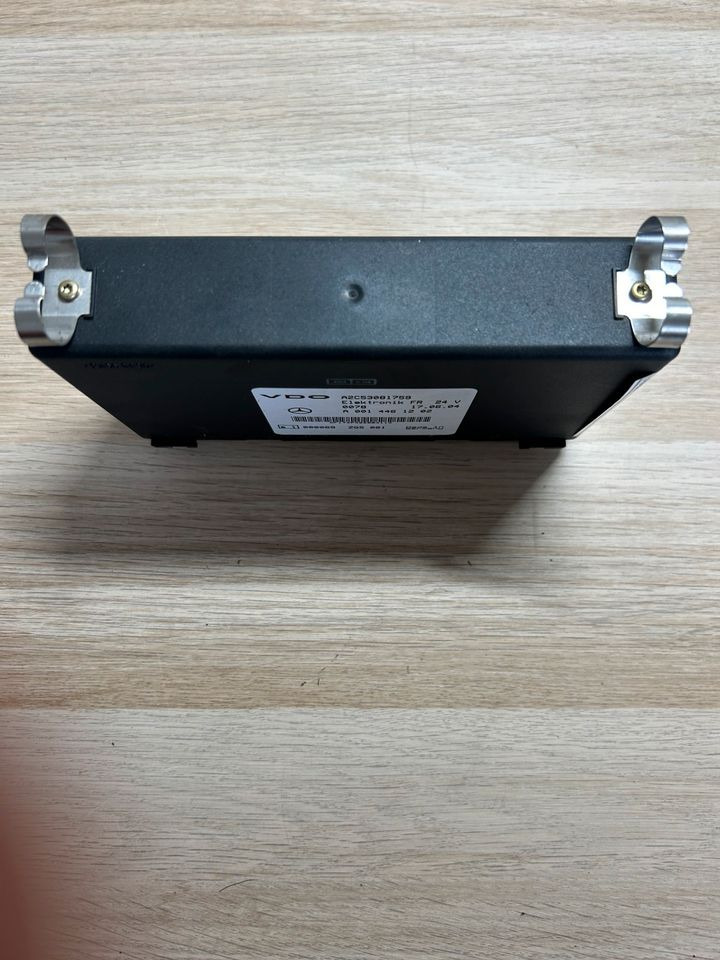 Mercedes VDO Elektronik FR Steuergerät A0014461202 - Spare parts: picture 5 Mercedes VDO Elektronik FR Steuergerät A0014461202 - Spare parts: picture 5