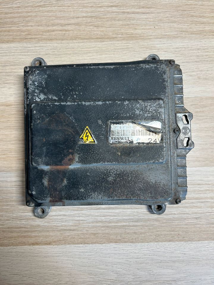 Renault Premium BOSCH Steuergerät 5010550351 - Spare parts: picture 2 Renault Premium BOSCH Steuergerät 5010550351 - Spare parts: picture 2