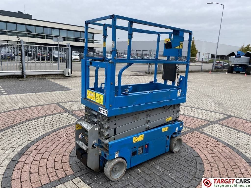 Genie GS-1932 Electric Scissor Work Lift 779cm  - Scissor lift: picture 3 Genie GS-1932 Electric Scissor Work Lift 779cm  - Scissor lift: picture 3