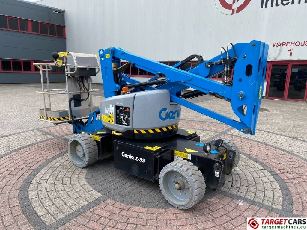 Genie Z-33/18 Articulated Electric Boom Work Lift 1200cm - Articulated boom: picture 4 Genie Z-33/18 Articulated Electric Boom Work Lift 1200cm - Articulated boom: picture 4