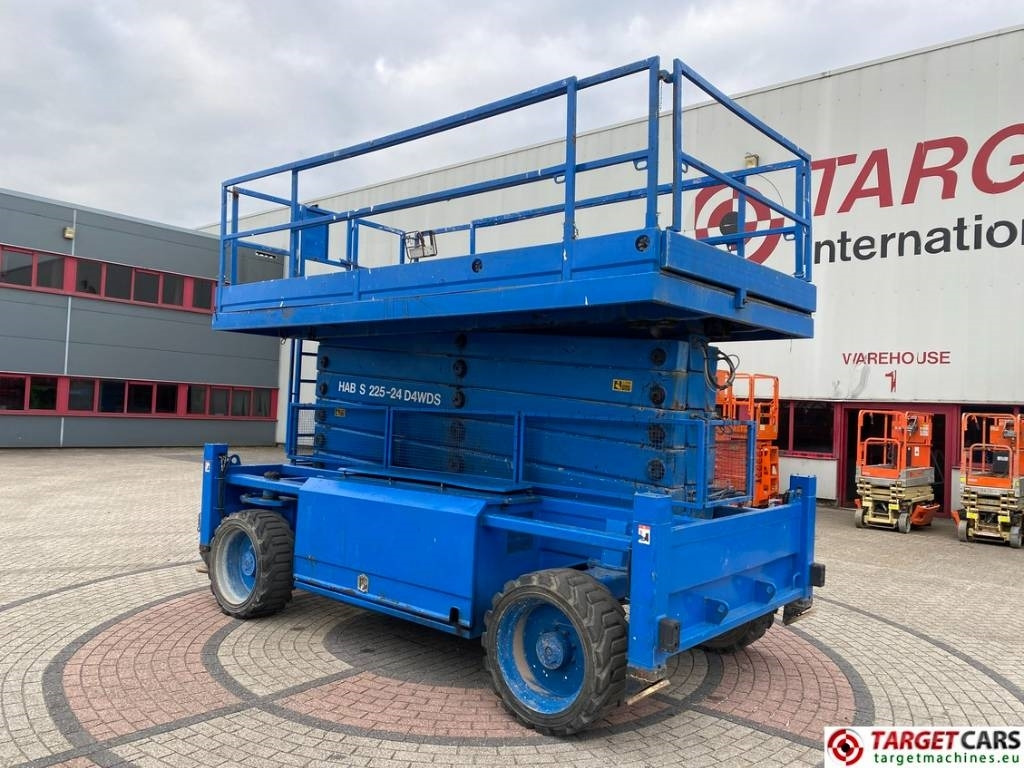 HAB S225-24D 4WDS Diesel 4x4 Scissor Work Lift 2250cm - Scissor lift: picture 4 HAB S225-24D 4WDS Diesel 4x4 Scissor Work Lift 2250cm - Scissor lift: picture 4