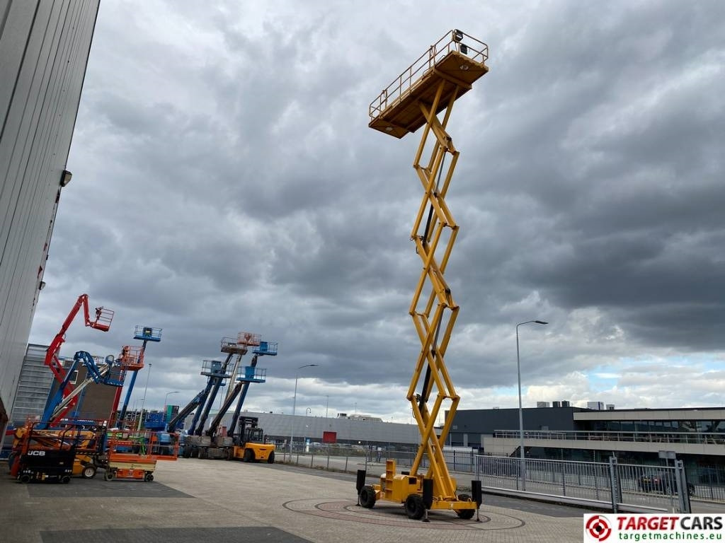 Scissor lift Haulotte H18SDX Diesel H18SX Scissor 4x4 Work Lift 1800cm: picture 7 Scissor lift Haulotte H18SDX Diesel H18SX Scissor 4x4 Work Lift 1800cm: picture 7