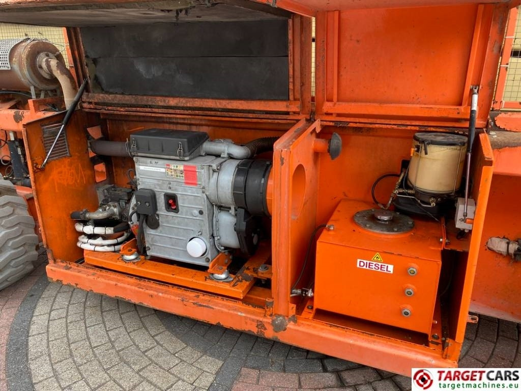 Leasing of Holland Lift T210DL25 4WD Diesel T-210DL25 Scissor WorkLift 23M  Holland Lift T210DL25 4WD Diesel T-210DL25 Scissor WorkLift 23M: picture 13