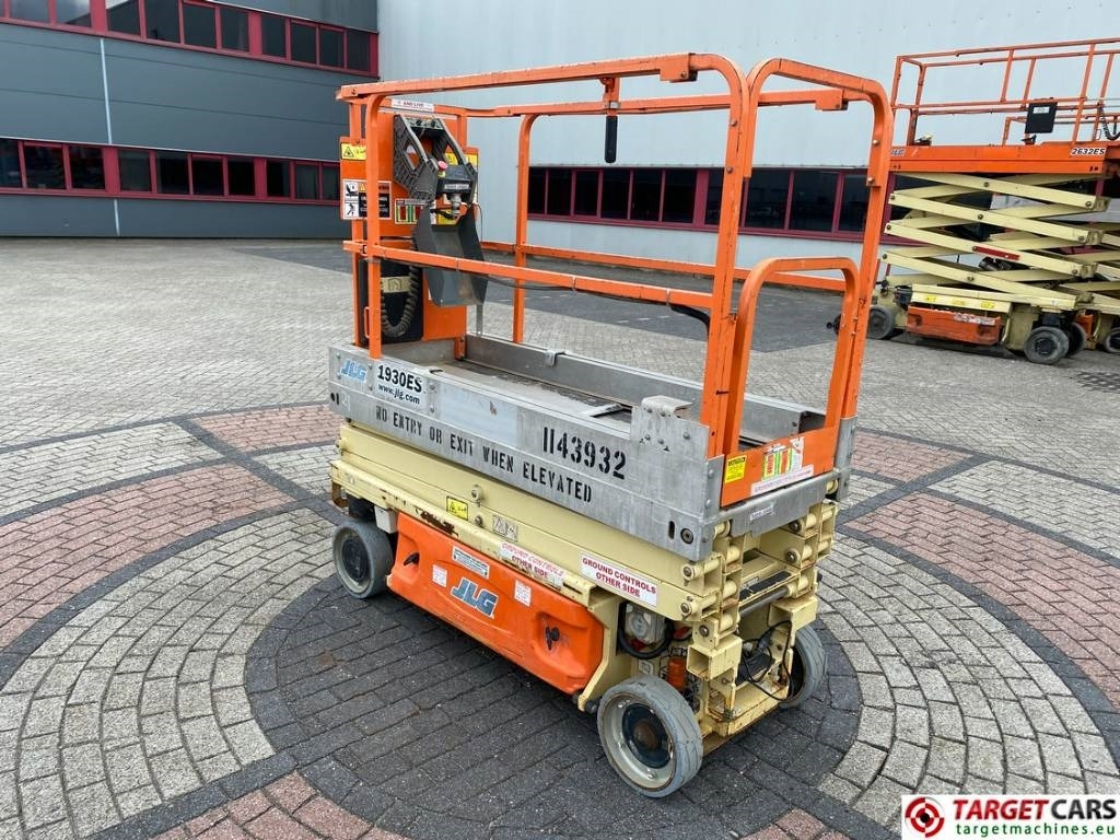 JLG 1930ES Electric Scissor Work Lift 772cm - Scissor lift: picture 4 JLG 1930ES Electric Scissor Work Lift 772cm - Scissor lift: picture 4