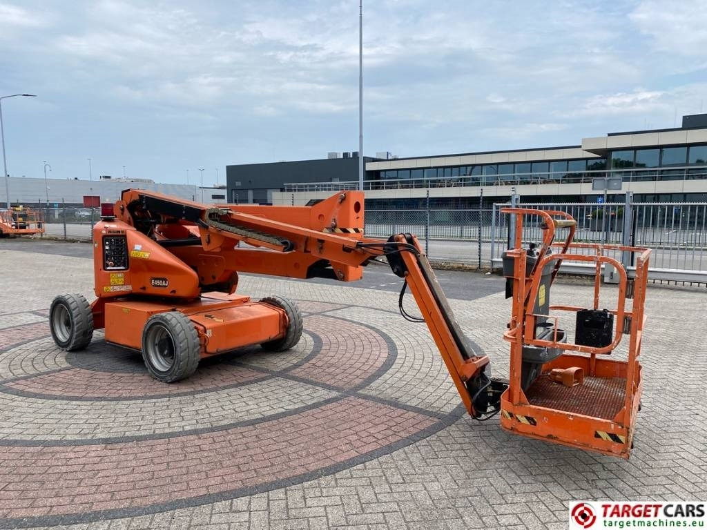 JLG E450AJ Electric Articulated Boom Work Lift 1572cm - Articulated boom: picture 2 JLG E450AJ Electric Articulated Boom Work Lift 1572cm - Articulated boom: picture 2