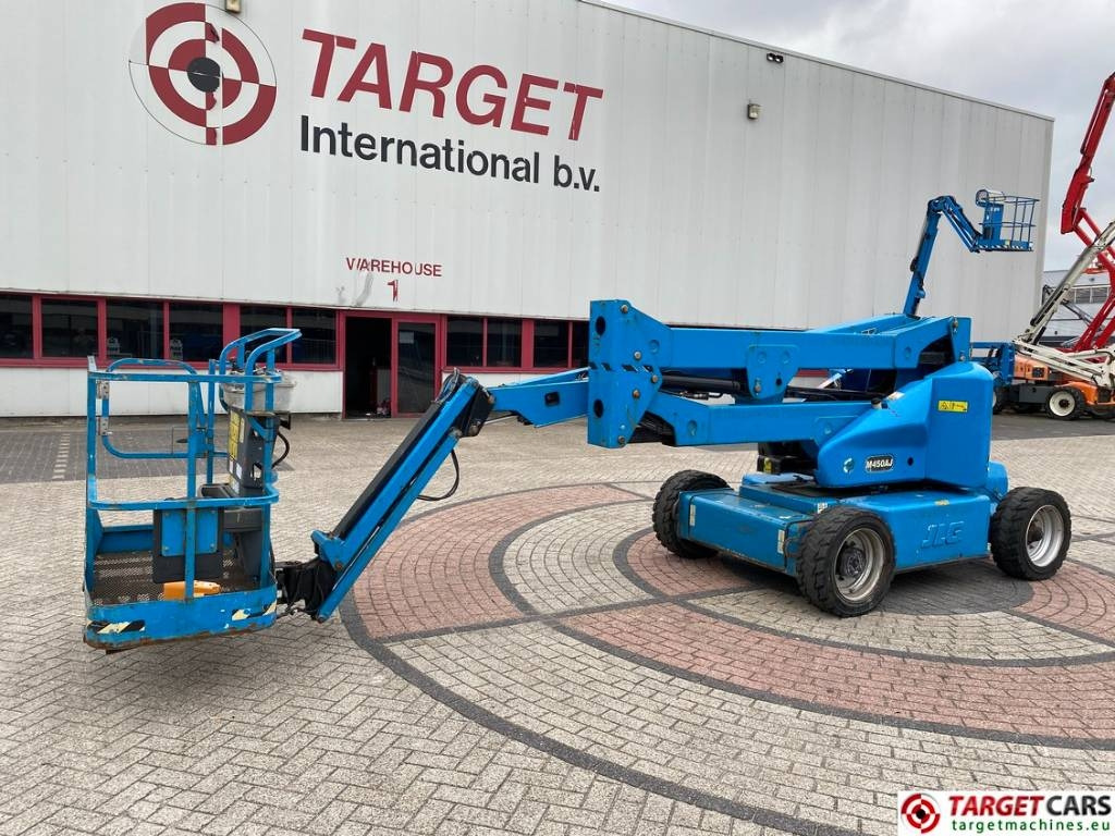 JLG M450AJ HyBrid Articulated Boom Work Lift 1572cm - Articulated boom: picture 1 JLG M450AJ HyBrid Articulated Boom Work Lift 1572cm - Articulated boom: picture 1