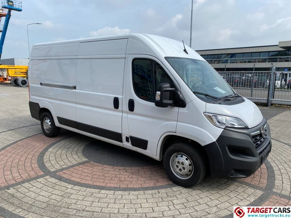 Opel Movano 2.2D BlueHDI Panel Van L3H2 140HP - Panel van: picture 2 Opel Movano 2.2D BlueHDI Panel Van L3H2 140HP - Panel van: picture 2