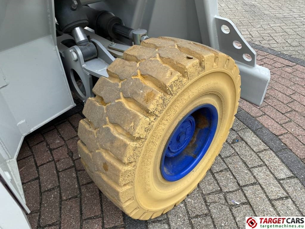 Scissor lift PB Lifttechnik S270-24E Electric 4x4 Scissor Work Lift 2725cm: picture 21