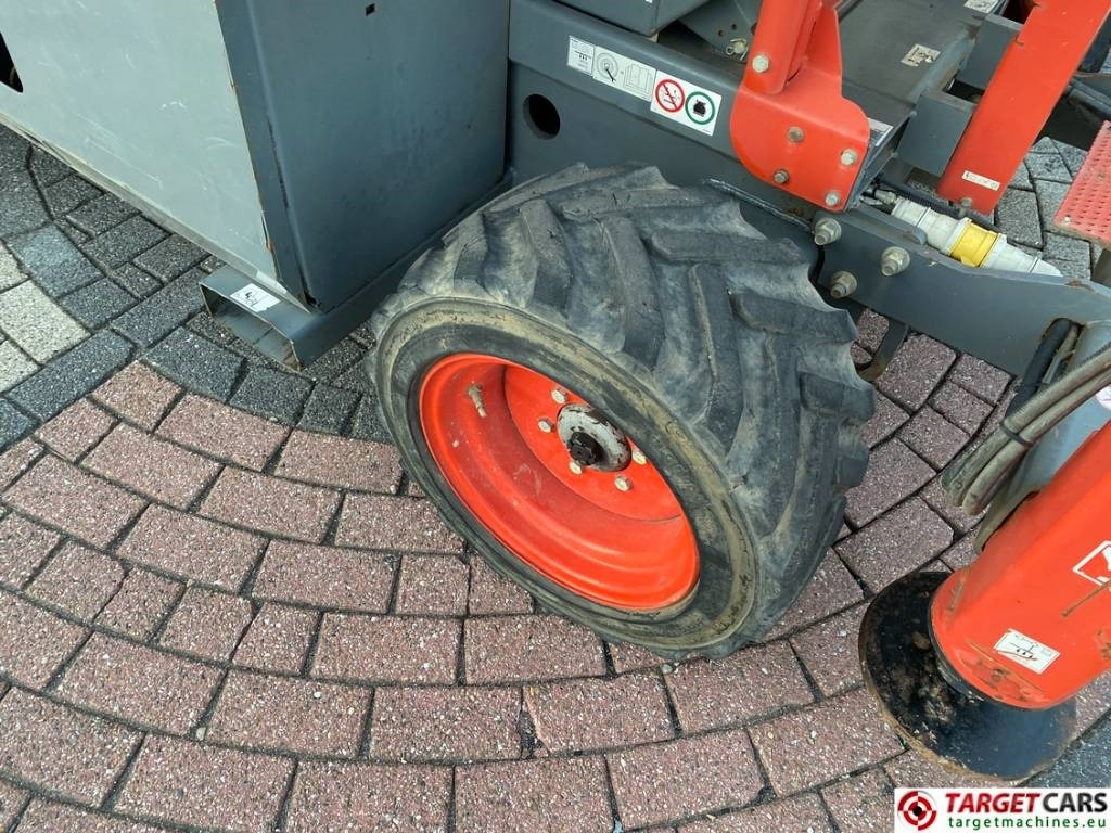 Scissor lift SkyJack SJ6826RT Diesel 4x4 Scissor 6826 Work Lift 992cm: picture 24