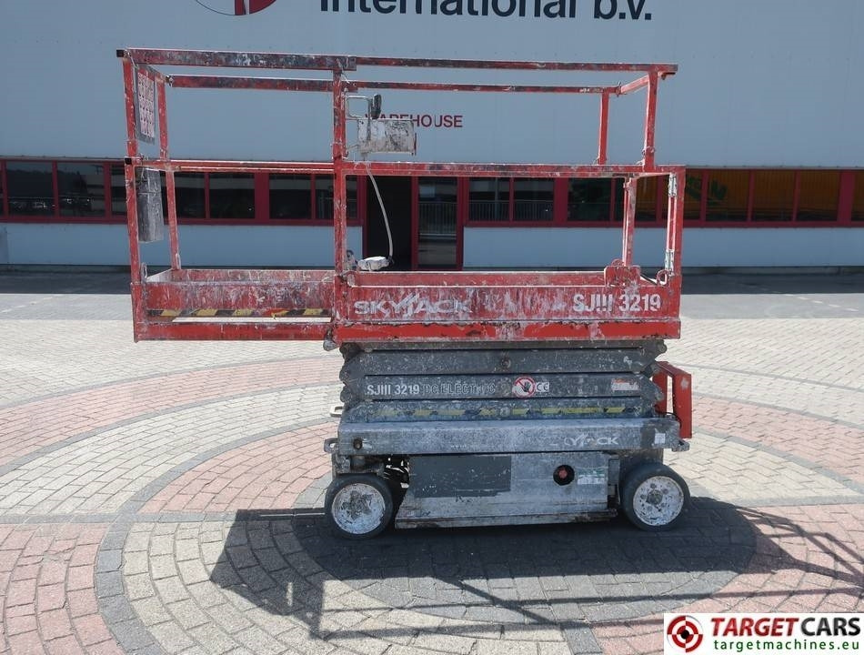 SkyJack SJIII-3219 Electric SJ3219 Scissor Work Lift 780cm - Scissor lift: picture 5 SkyJack SJIII-3219 Electric SJ3219 Scissor Work Lift 780cm - Scissor lift: picture 5