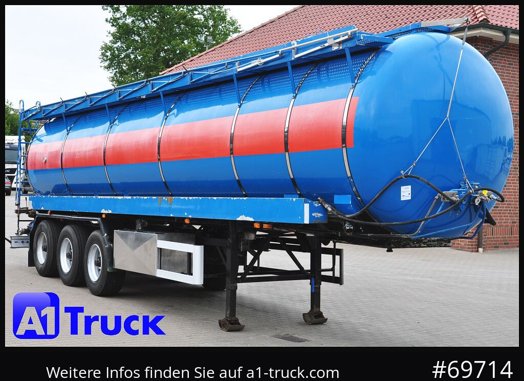 HENDRICKS,GOCH ca 32m³ Vogelsang Pumpe Gülle Sickerwasser - Tank semi-trailer: picture 1 HENDRICKS,GOCH ca 32m³ Vogelsang Pumpe Gülle Sickerwasser - Tank semi-trailer: picture 1