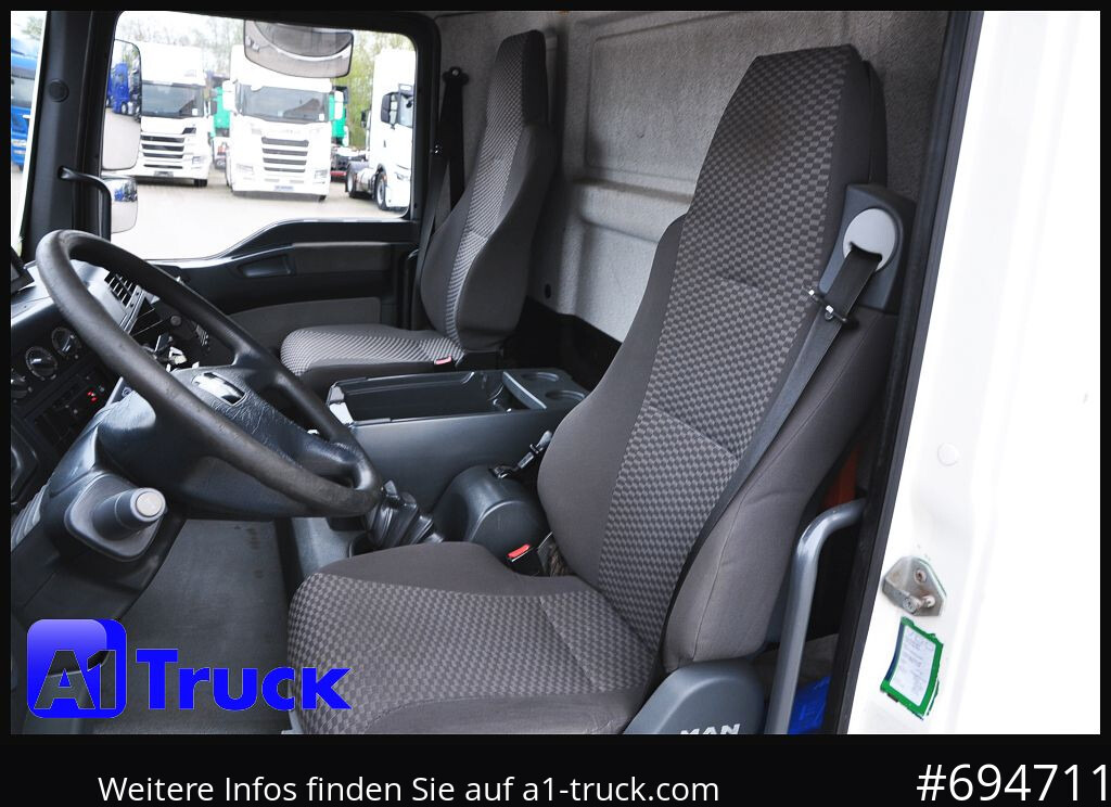MAN TGL 8.180 Carrier 950 MT.LBW 4,2m. - Refrigerator truck: picture 3 MAN TGL 8.180 Carrier 950 MT.LBW 4,2m. - Refrigerator truck: picture 3