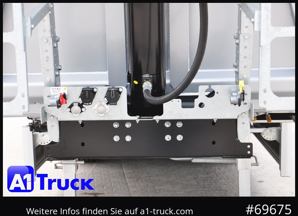 REISCH RHKS, Alu-Kippmulde 57m³, Kombitüren, Alufelgen, Liftachse, - Tipper semi-trailer: picture 4 REISCH RHKS, Alu-Kippmulde 57m³, Kombitüren, Alufelgen, Liftachse, - Tipper semi-trailer: picture 4