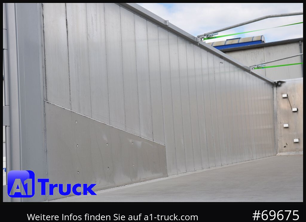 REISCH RHKS, Alu-Kippmulde 57m³, Kombitüren, Alufelgen, Liftachse, - Tipper semi-trailer: picture 2 REISCH RHKS, Alu-Kippmulde 57m³, Kombitüren, Alufelgen, Liftachse, - Tipper semi-trailer: picture 2