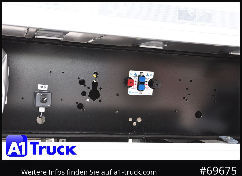 REISCH RHKS, Alu-Kippmulde 57m³, Kombitüren, Alufelgen, Liftachse, - Tipper semi-trailer: picture 5 REISCH RHKS, Alu-Kippmulde 57m³, Kombitüren, Alufelgen, Liftachse, - Tipper semi-trailer: picture 5