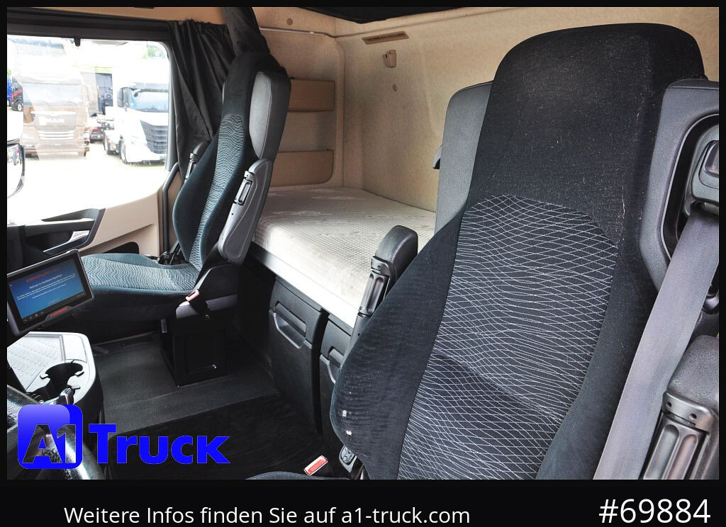MERCEDES-BENZ Actros 1843, Lowliner, 1 Vorbesitzer, voll Spoiler - Tractor unit: picture 5 MERCEDES-BENZ Actros 1843, Lowliner, 1 Vorbesitzer, voll Spoiler - Tractor unit: picture 5