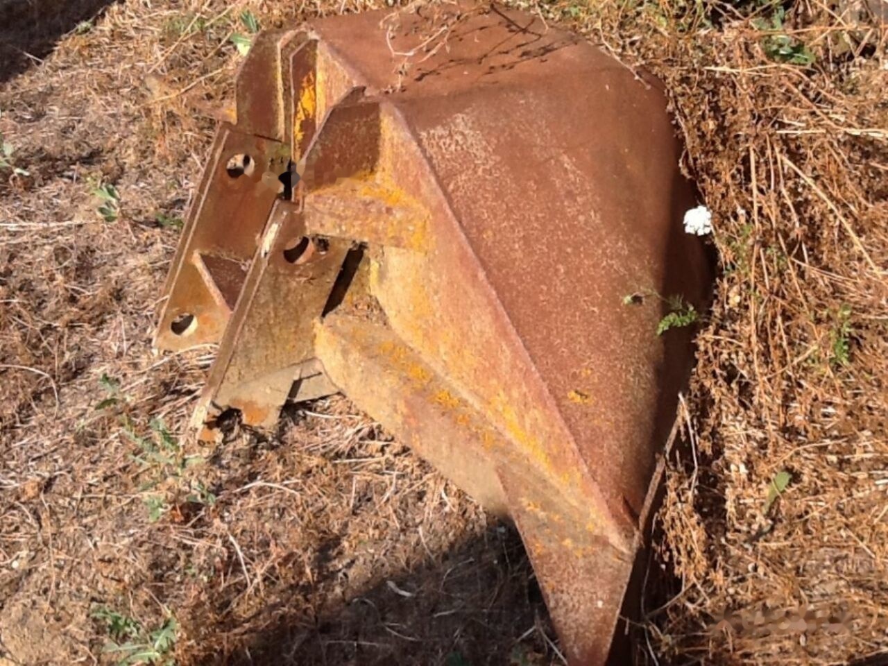 130 CM V DITCH CLEANING BUCKET - Excavator bucket: picture 1 130 CM V DITCH CLEANING BUCKET - Excavator bucket: picture 1