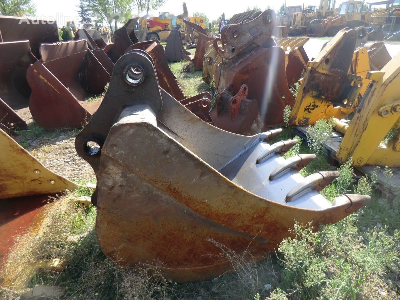 BUCKET - Excavator bucket: picture 2 BUCKET - Excavator bucket: picture 2