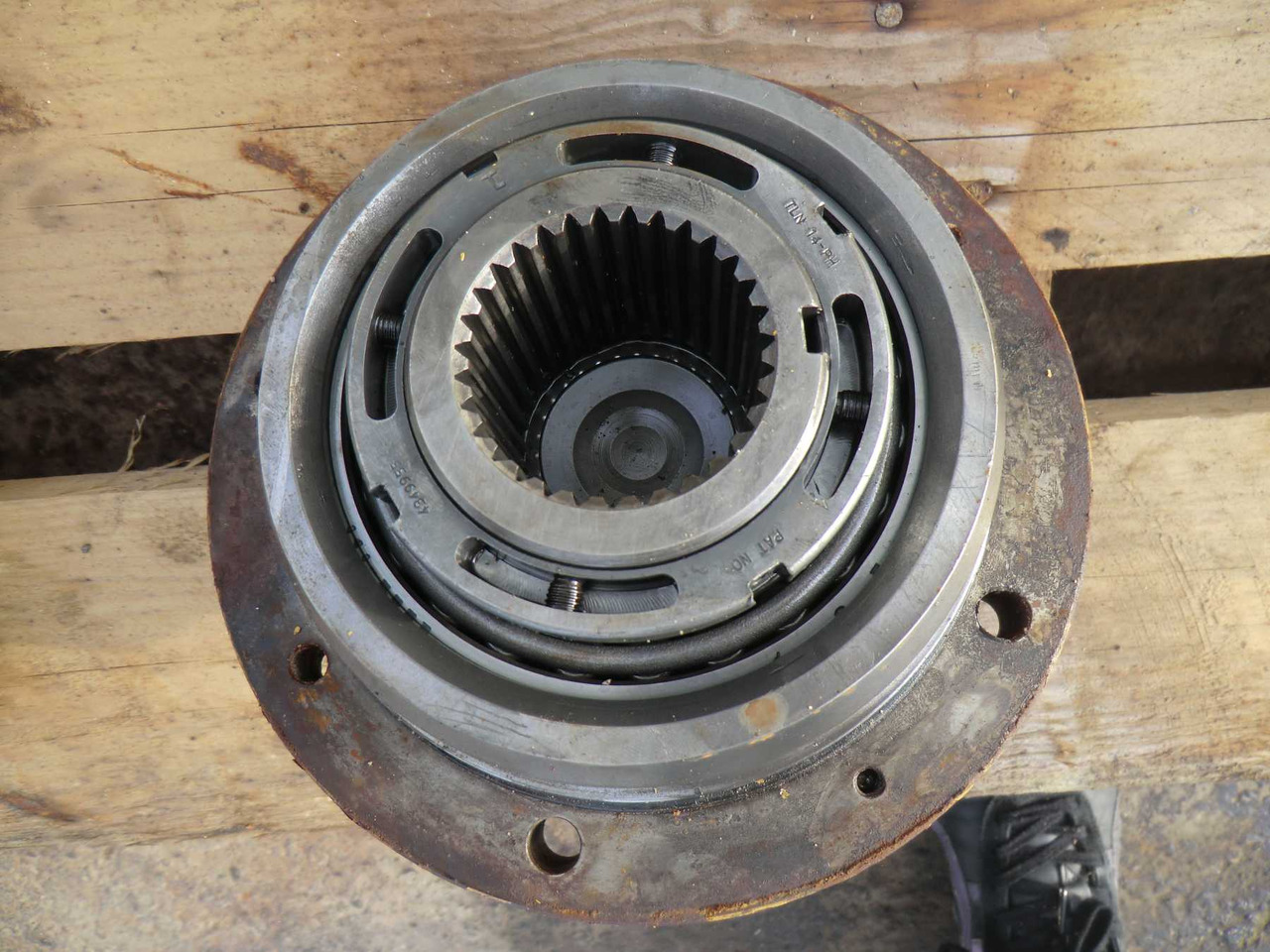 Caterpillar 735 COMPONENTI ASSALE CENTRALE - Transmission for Construction machinery: picture 4 Caterpillar 735 COMPONENTI ASSALE CENTRALE - Transmission for Construction machinery: picture 4