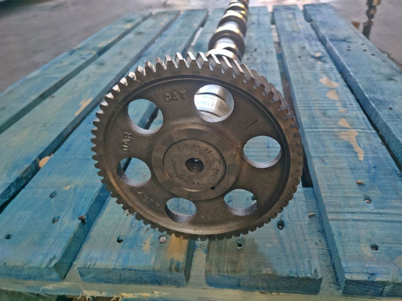 Complete with gear 64-teeth 8N8254. Gp 7W3798 1007408 Caterpillar 3406B - Hydraulic valve for Excavator: picture 3 Complete with gear 64-teeth 8N8254. Gp 7W3798 1007408 Caterpillar 3406B - Hydraulic valve for Excavator: picture 3
