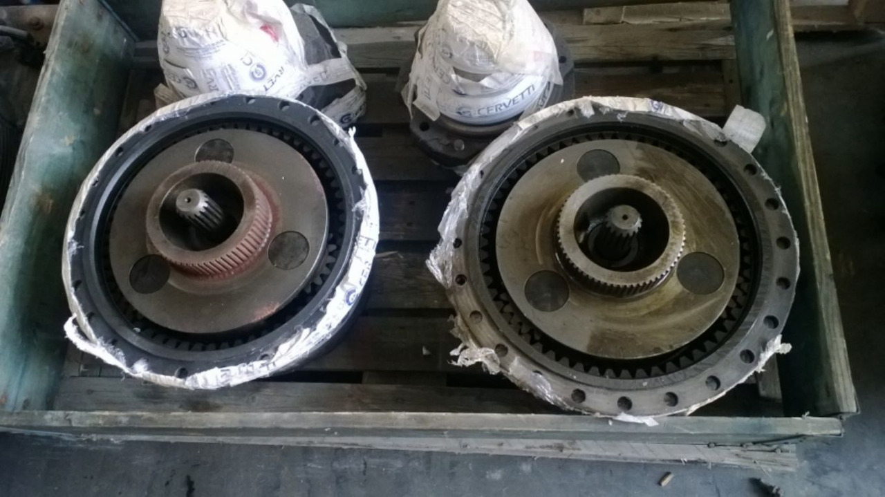 FIAT HITACHI FH300.2 RIDUTTORE DI TRASLAZIONE COMPLETO DI MOTORI - Transmission for Construction machinery: picture 1 FIAT HITACHI FH300.2 RIDUTTORE DI TRASLAZIONE COMPLETO DI MOTORI - Transmission for Construction machinery: picture 1