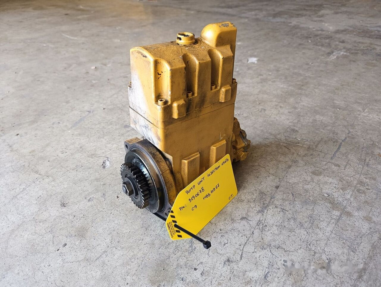 PUMP UNIT INJECTION 3190678 for Caterpillar C9 MBD10957 construction equipment - Fuel pump for Construction machinery: picture 2 PUMP UNIT INJECTION 3190678 for Caterpillar C9 MBD10957 construction equipment - Fuel pump for Construction machinery: picture 2