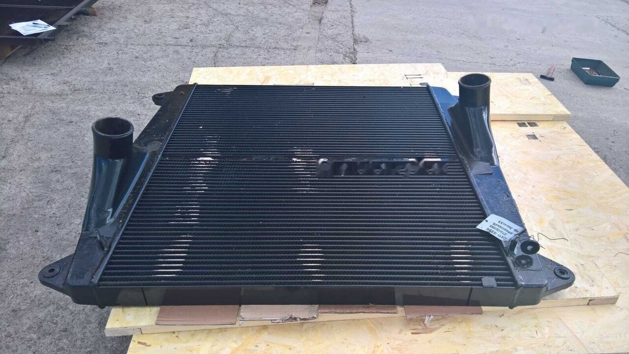 REBUILT AFTERCOOLER (2001137) CATERPILLAR 988G 2TW00555 - Intercooler for Wheel loader: picture 1 REBUILT AFTERCOOLER (2001137) CATERPILLAR 988G 2TW00555 - Intercooler for Wheel loader: picture 1