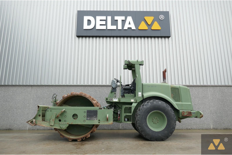 Caterpillar CS563D Ex-army - Roller: picture 1 Caterpillar CS563D Ex-army - Roller: picture 1