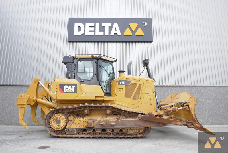 Caterpillar D7E - Bulldozer: picture 2 Caterpillar D7E - Bulldozer: picture 2